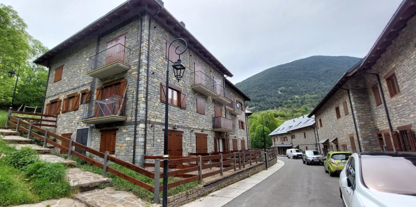 Acogedor Apartamento 2 Habitaciones en Boí Bohí Exterior foto
